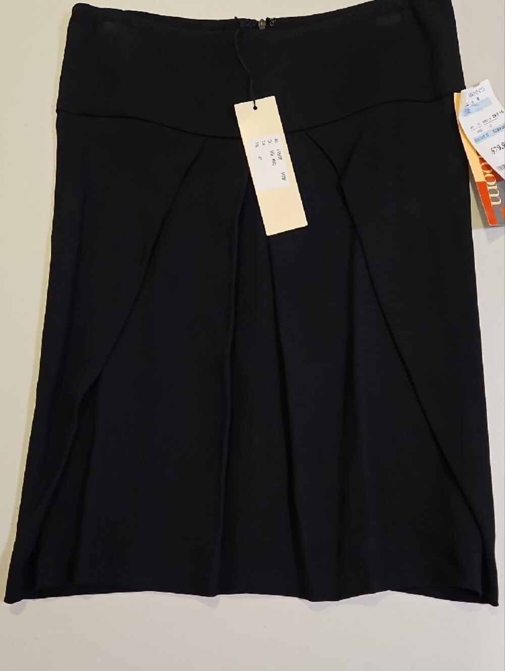 NWT Black Midi Skirt Back Zipper Pleat Detail Lined 0290